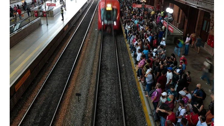 Transporte público em São Paulo funcionará normalmente durante feriado