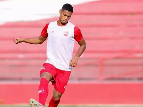 Corinthians contrata via empréstimo de Carlão, zagueiro do Náutico