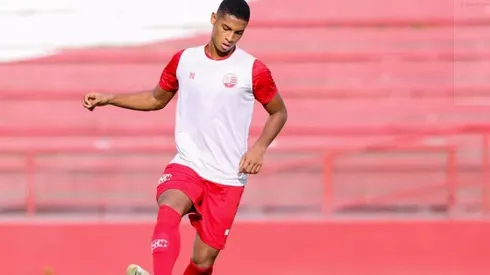 Corinthians contrata via empréstimo de Carlão, zagueiro do Náutico