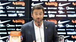 Duílio Monteiro Alves estuda não renovar contrato de meio-campista