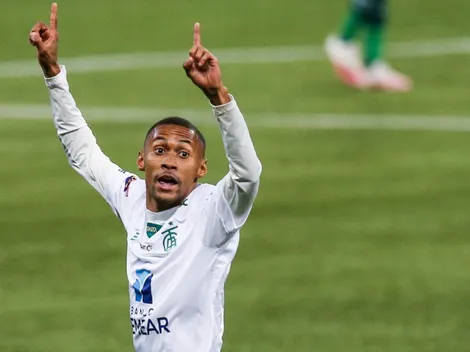 Athletico oferece R$ 2 milhões por Ademir e ouve status de Babi: "Proposta é 30% maior que a do Grêmio"