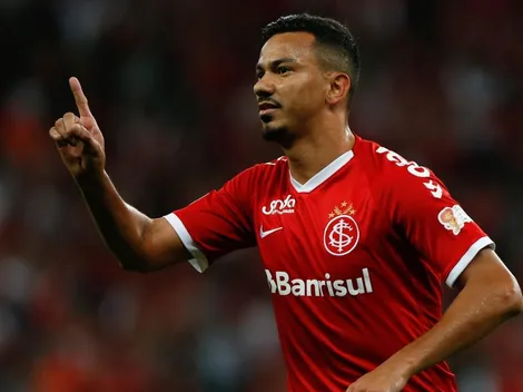 Em busca de um volante, Rodrigo Lindoso é oferecido ao Vasco