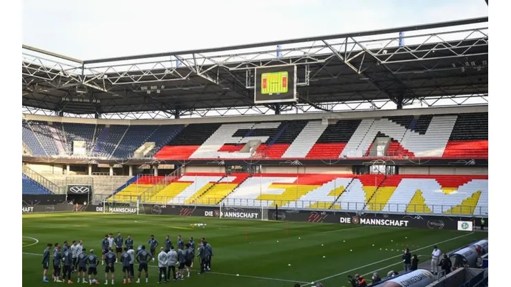 Antes da partida contra a Islândia pelas eliminatórias europeias, seleção alemã tem caso positivo de Covid-19. (Foto: Getty Images)