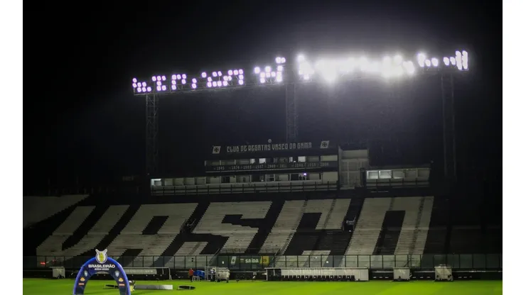 Ponte Preta x Santos foi cancelado pela FPF. (Foto: Getty Images)