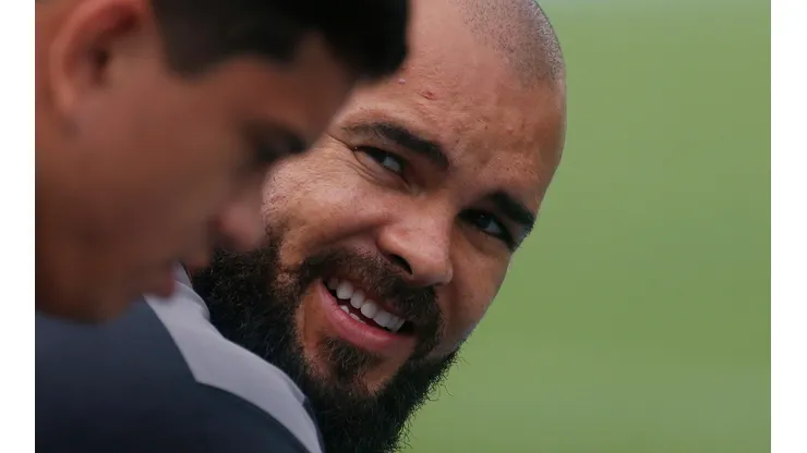 Com Zé Welison na mira, Chico Guerra diz: "Ritmo de contratações retomou no Sport"