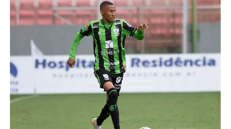 Palmeiras intensificou conversas por Ademir, do América-MG