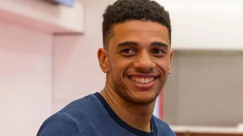 Atacante pode retornar ao Colorado - Foto: Jeferson Guareze/AGIF.