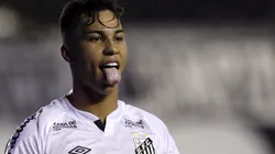Renovação de Kaio Jorge é prioridade do Santos no momento