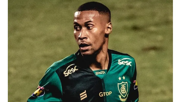 Ademir pode ser negociado com o Palmeiras