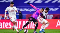 Com Neymar de volta, o PSG encara o Lyon neste domingo (21)