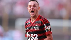 Retorno do lateral-direito foi descartado pelo Flamengo (Foto: Getty Images)