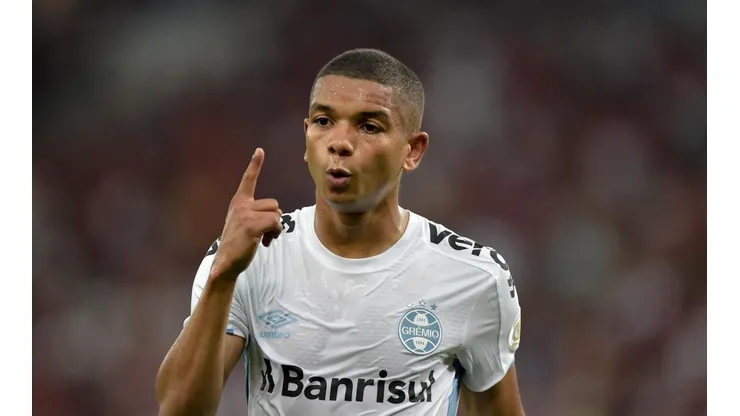 Foto: Thiago Ribeiro/AGIF