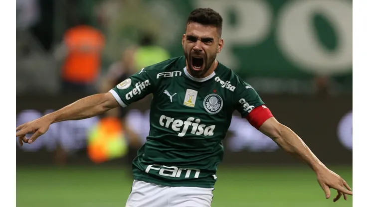 'Transfer ban' não freia Athletico que estuda Bruno Henrique e mais 3 para a temporada