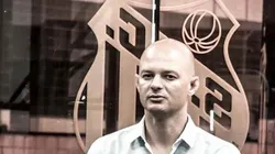 William Thomas é atual dirigente do Furacão, mas já passou pelo mesmo cargo no Peixe - Foto: Ivan Storti/Santos FC.