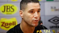 Thiago Neves detona arbitragem na Copa do Nordeste e propõe entrevistas aos árbitros após o jogo