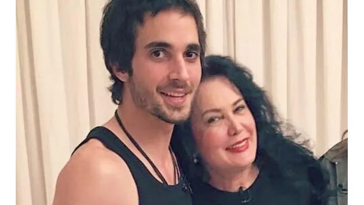 Fiuk e a mãe, Cristina Kartalian