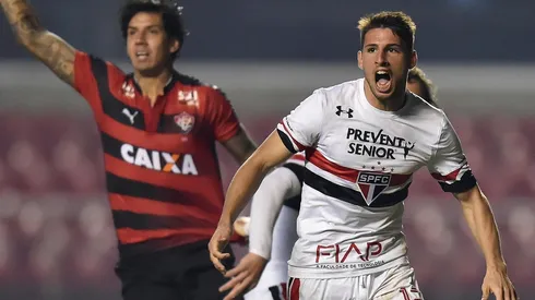 Calleri: deixou saudades nos tricolor (Foto: Mauro Horita/AGIF)