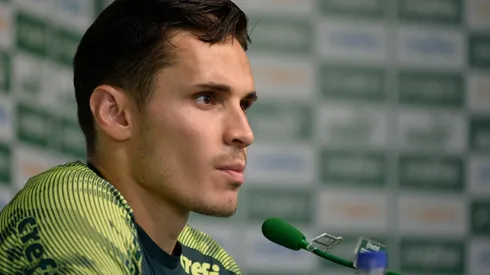 Coletiva de imprensa, Raphael Veiga