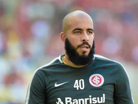 Romildo expõe chance de contratar Danilo Fernandes