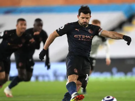 Aguero reclama da postura dos companheiros na vitória do Manchester City na Champions League