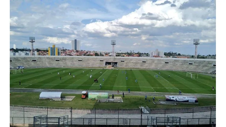 Bahia goleia em jogo de um tempo no sub-20 encerrado por falta de jogadores