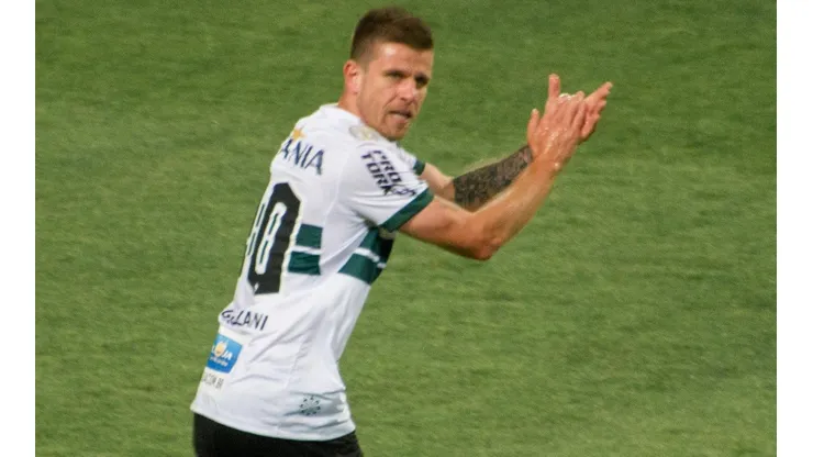 Foto: Robson Mafra/AGIF