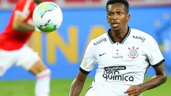 Camisa 77 vem sendo cobrado internamente - Foto: Pedro H. Tesch/AGIF.