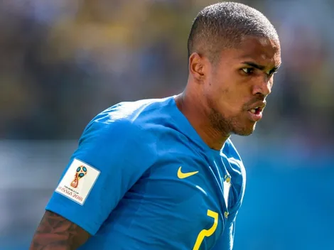 VP do Grêmio atualiza possível chegada de Douglas Costa em Porto Alegre