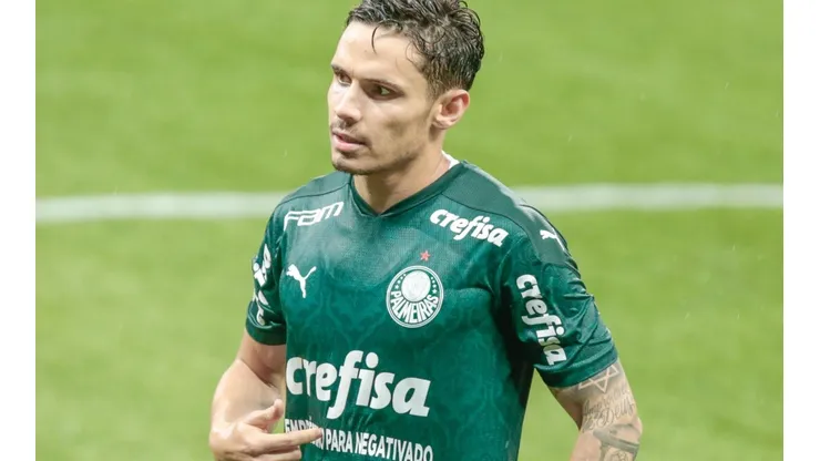 Veiga teve seu nome ligado ao clube francês - Foto: Marcello Zambrana/AGIF.