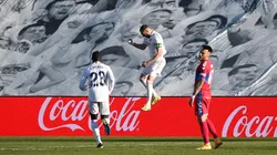 Benzema decide e Real Madrid vence Elche de virada