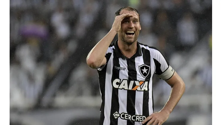 Argentino está de volta ao Botafogo (Foto: Getty Images)