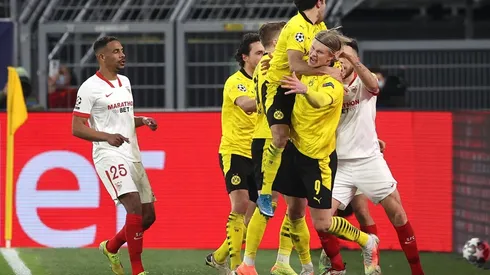 Borussia avança contra Sevilla em mais um show de Haaland