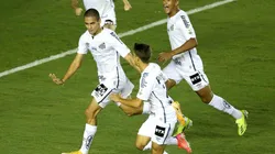 Santos encontra dificuldades, mas vence Deportivo Lara na Vila Belmiro