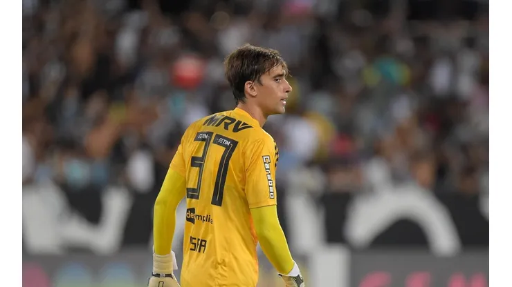 Goleiro do Flamengo, César será operado nesta segunda-feira
