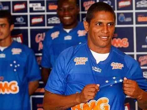 Cruzeiro é intimado a pagar R$175 mil em ação movida por Uelliton, ex-volante