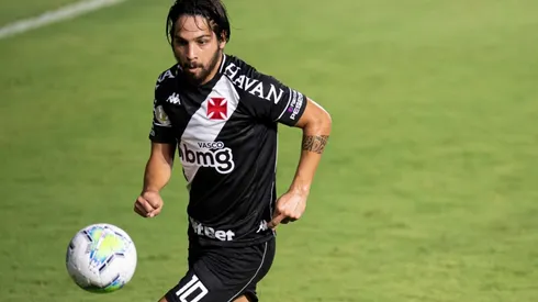 Meia já teria se acertado com o Tricolor - Foto: Jorge Rodrigues/AGIF.