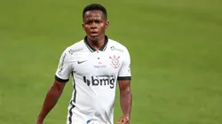 Corinthians: Time está em negociação com Cazares para mais três temporadas