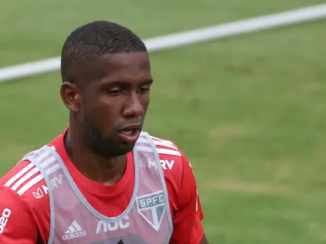 Bellintani tenta a contratação de Toró e pode envolver volante na negociação com o São Paulo