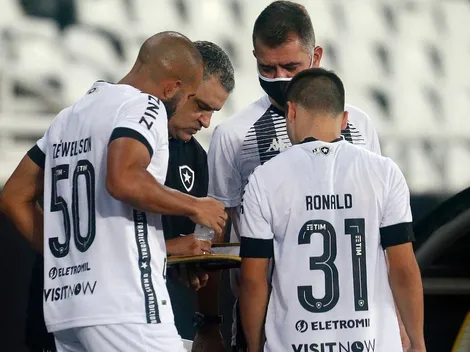 4-3-3 e Ênio & Ronald ligeiros: Botafogo prepara 11 inicial para a Série B