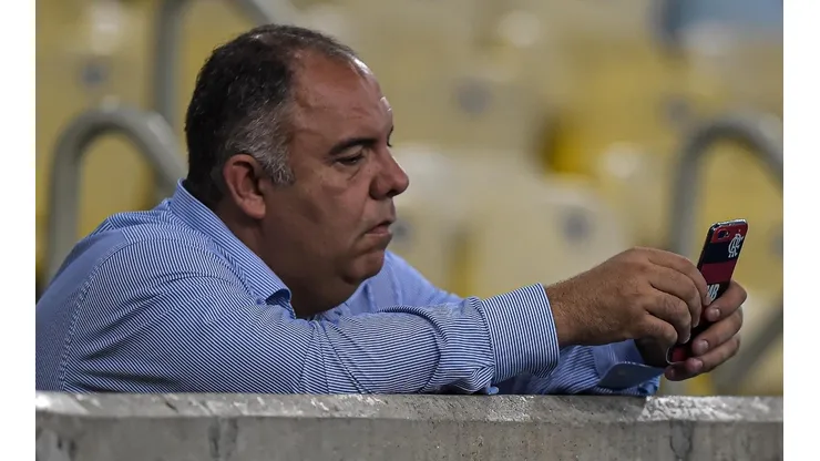 Dirigente vem tratando as negociações com Rafinha - Foto: Thiago Ribeiro/AGIF.