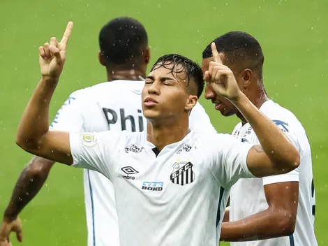 Rueda detalha conversas com empresários de Kaio Jorge e espera renovar em breve com o atacante