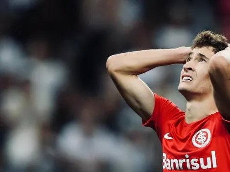 Dourado fica na ‘berlinda’ por acerto com volante no Inter