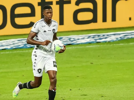 Empresário 'bate na mesa' sobre possível saída de Babi