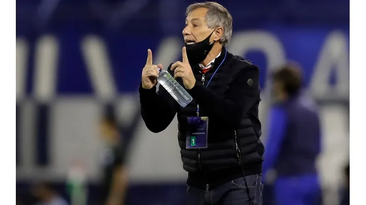 Saiba quando é a estreia de Ariel Holan pelo Santos