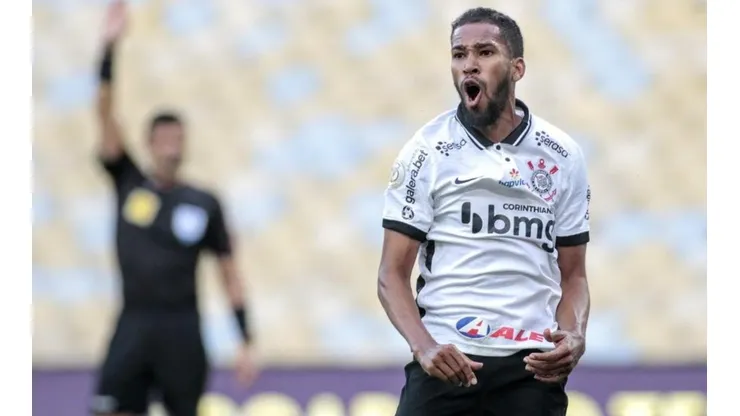 Everaldo ficou mais distante do Sport. Foto: Rodrigo Coca/Ag.Corinthians