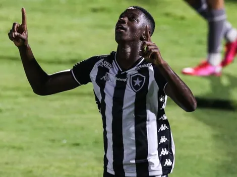 Grêmio oficializa proposta por Matheus Babi