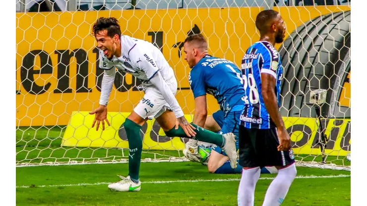 Palmeiras larga na frente do Grêmio na decisão da Copa do Brasil