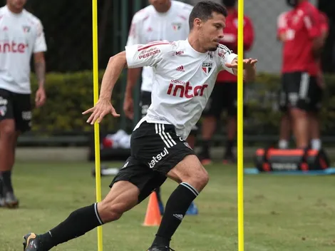 Crespo influencia diretamente em futuro de Hernanes no São Paulo
