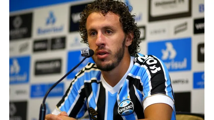 Galhardo soma 2 passagens pelo Tricolor - Foto: Rodrigo Fatturi/Flickr Oficial do Grêmio/Divulgação.