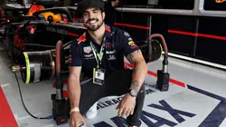 Apontado como substituto de Marcos Mion em A Fazenda, Caio Castro negou a informação